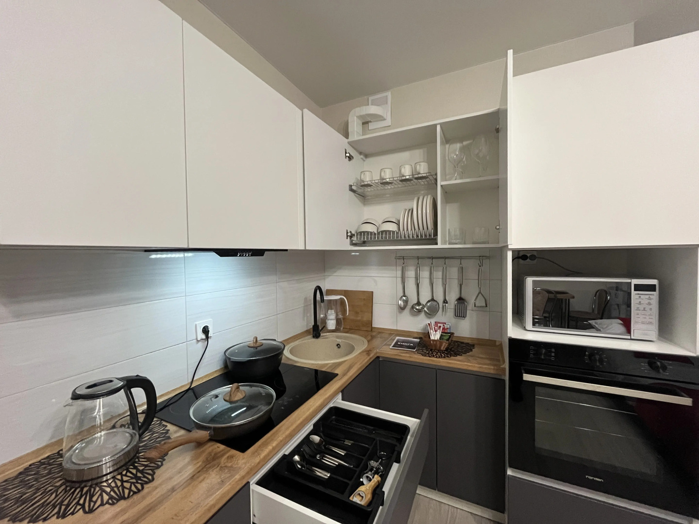 Квартира Уютная студия в тихом участке города