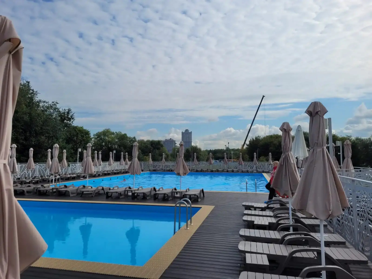 Мебелированные комнаты с мини-кухней