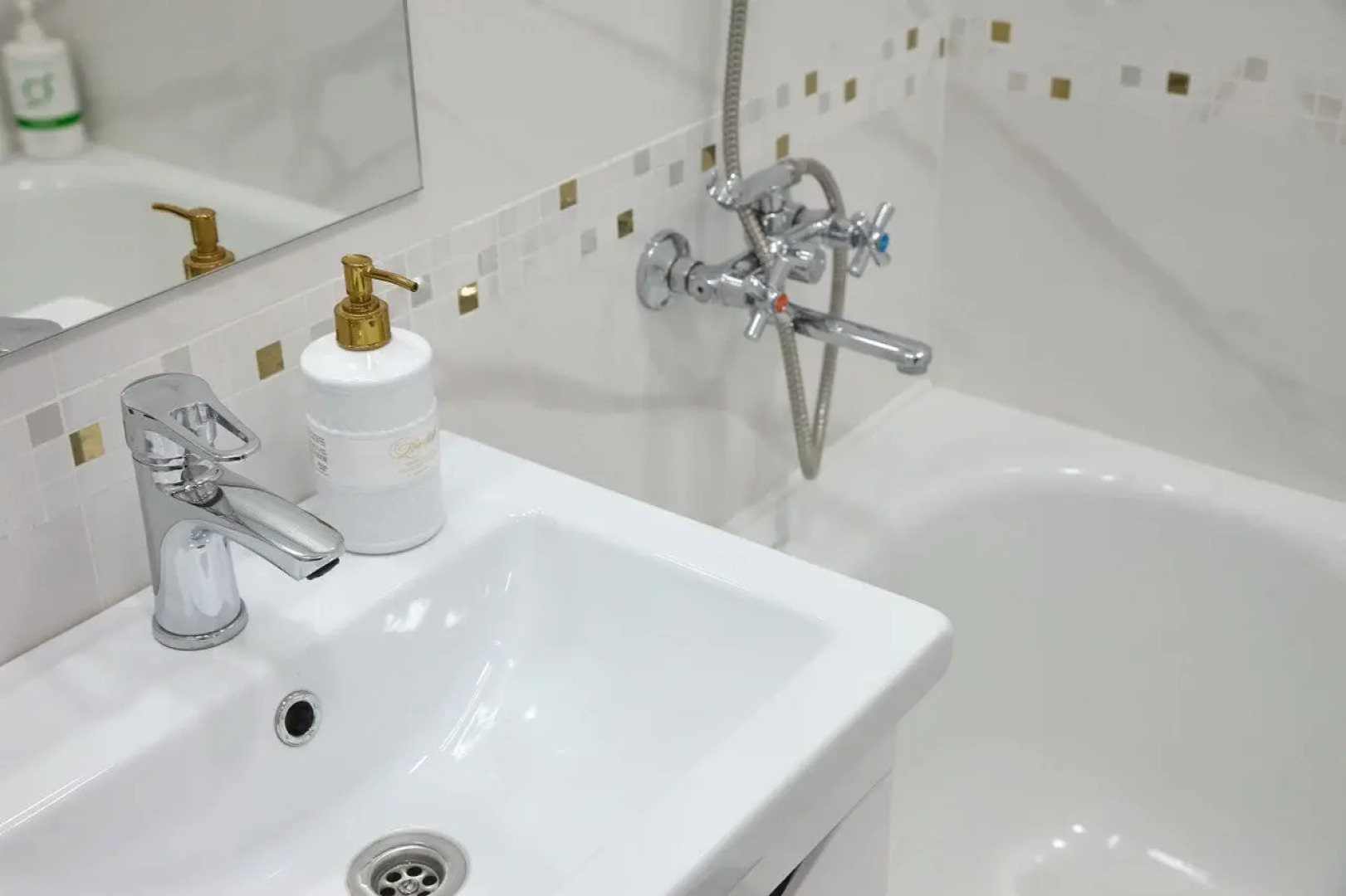 Апартаменты в центре с красивым видом из окна Рядом Метро и Кремль