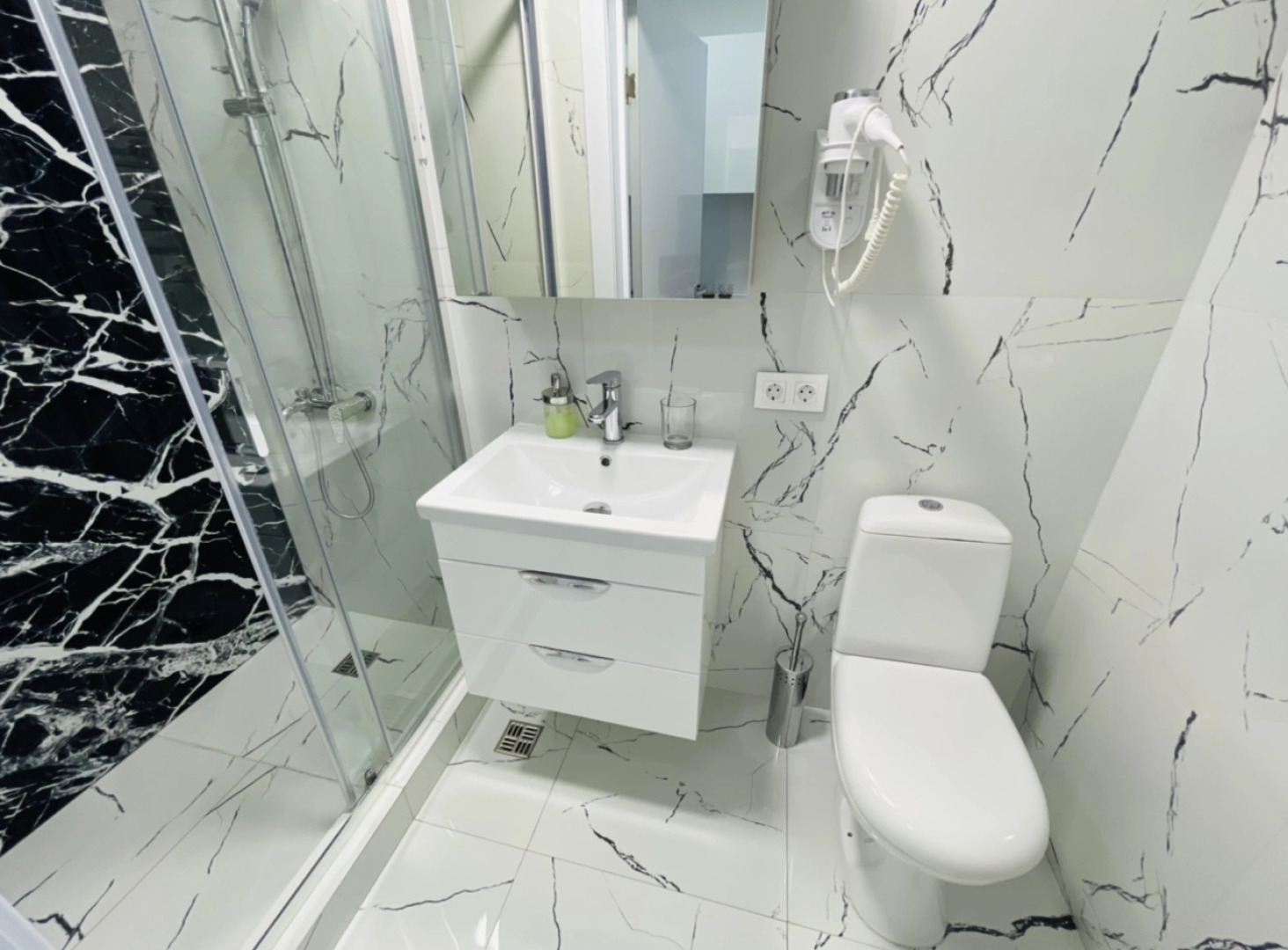 Апартаменты в самом центре Сочи рядом с Морпортом