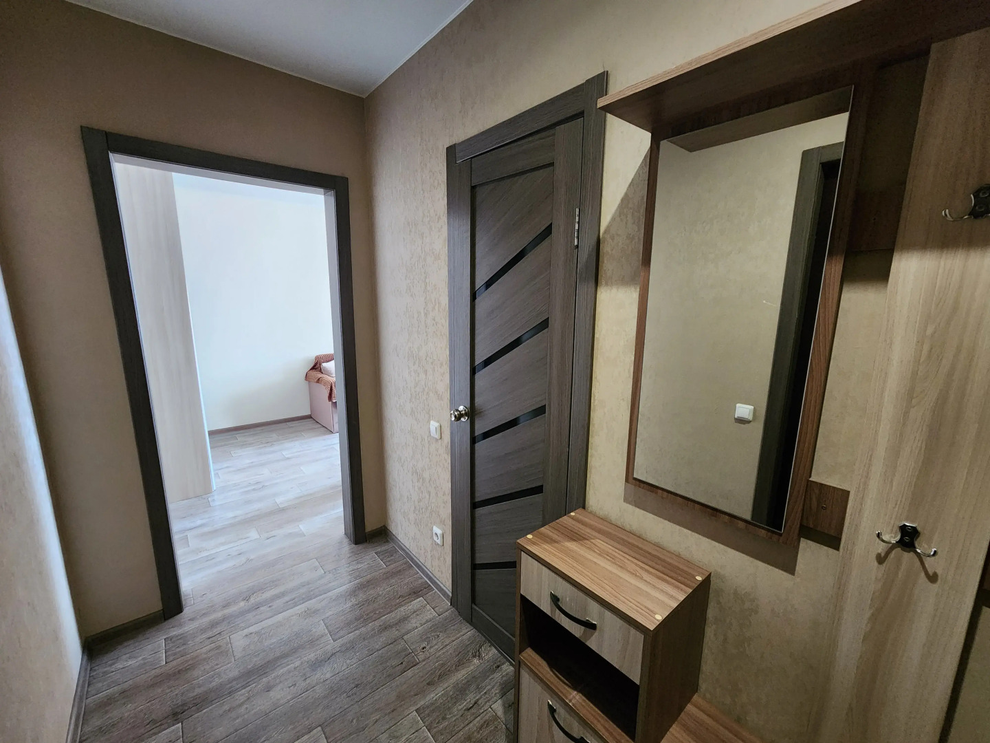 Апартаменты Заря Карпенко с Видом на Озеро Чебаркуль