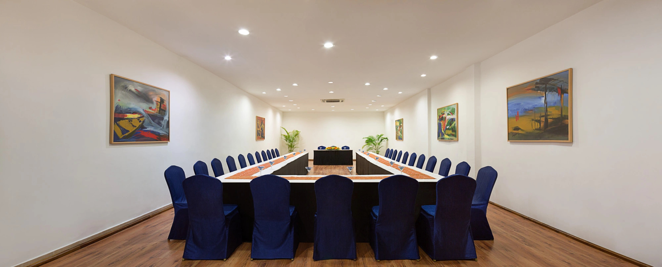 Отель Chariot Beach Resorts