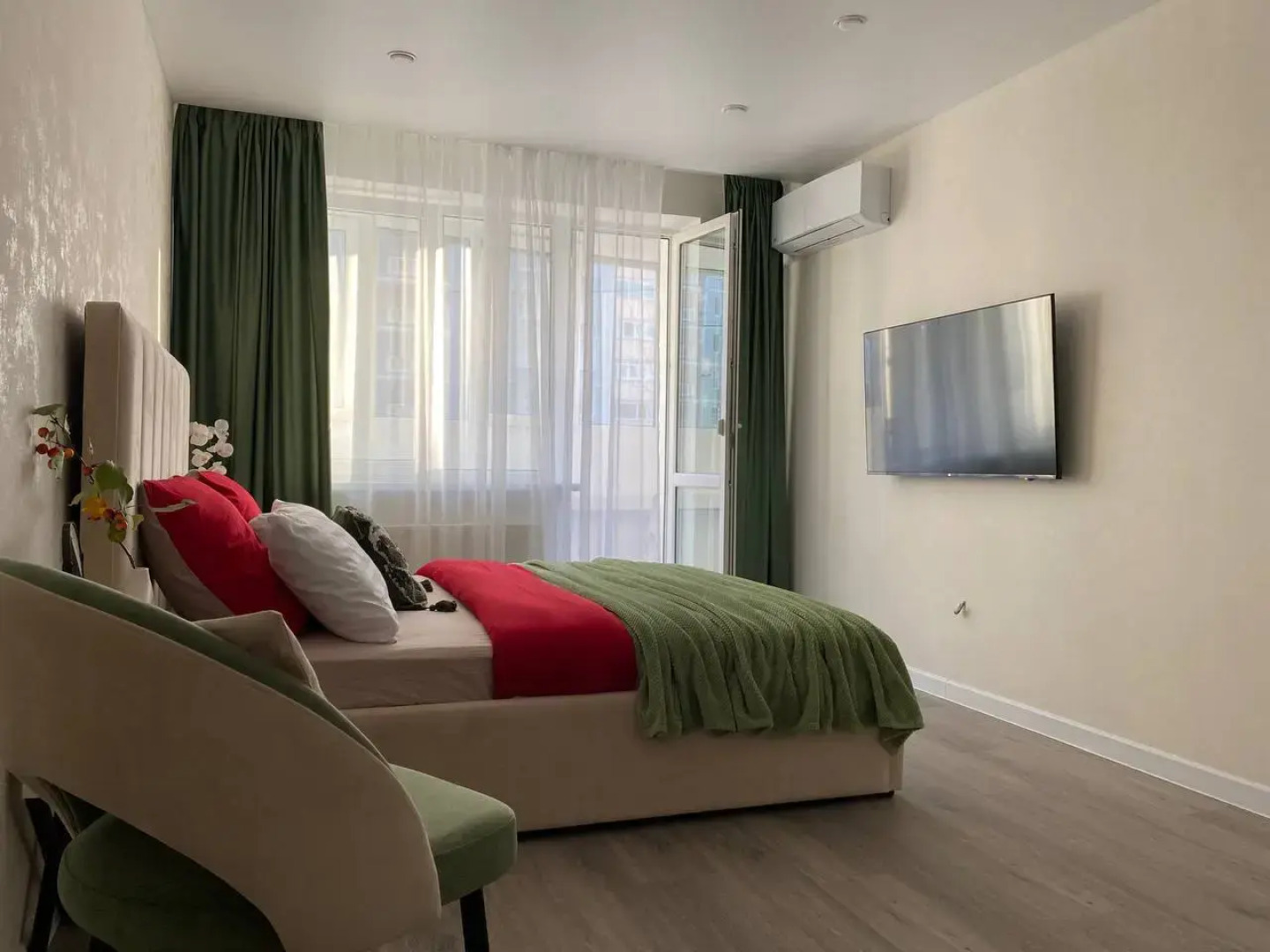 Квартира Четаева 48