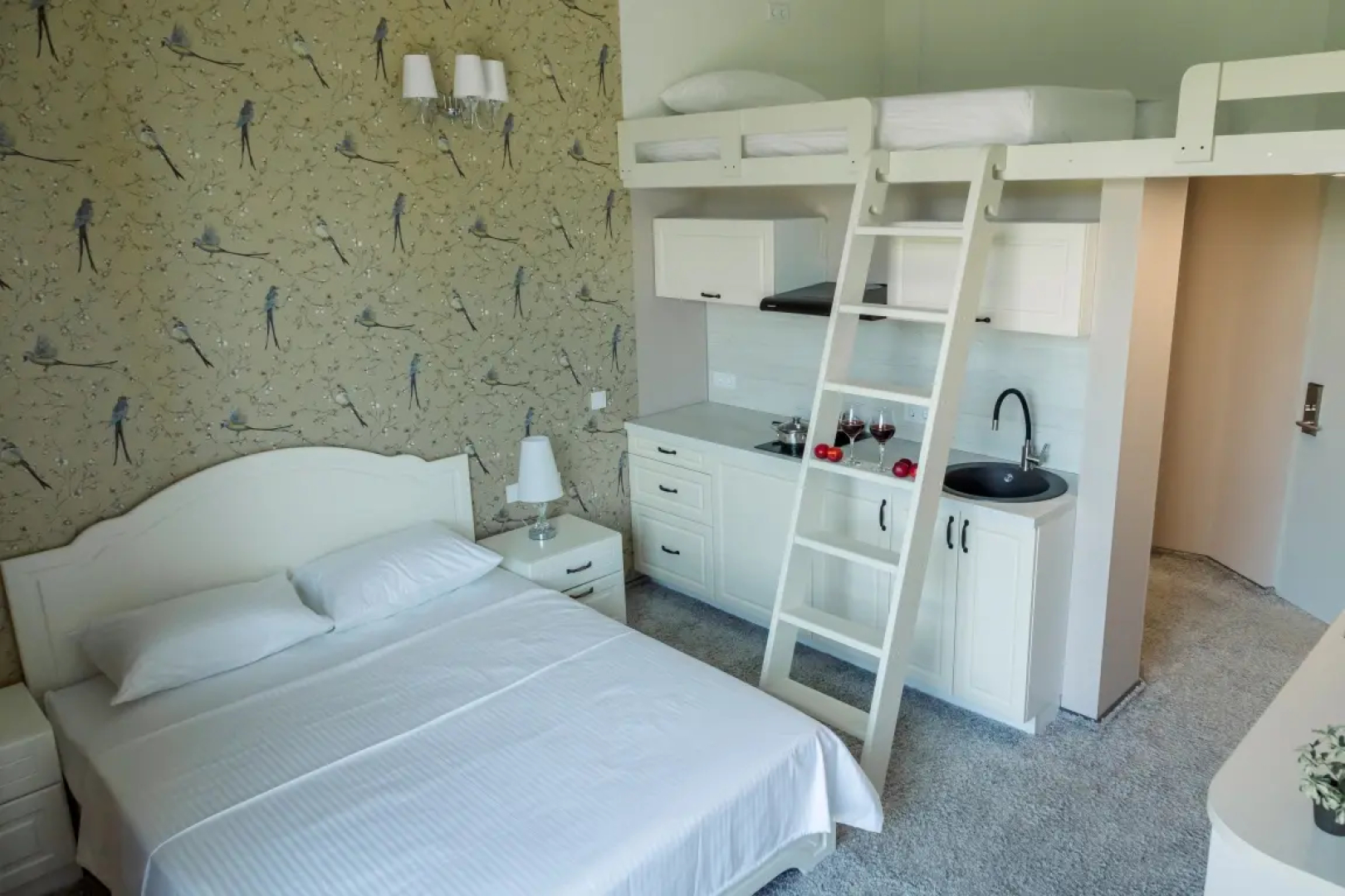 Апартаменты Студия Золотая Кениг Апарт