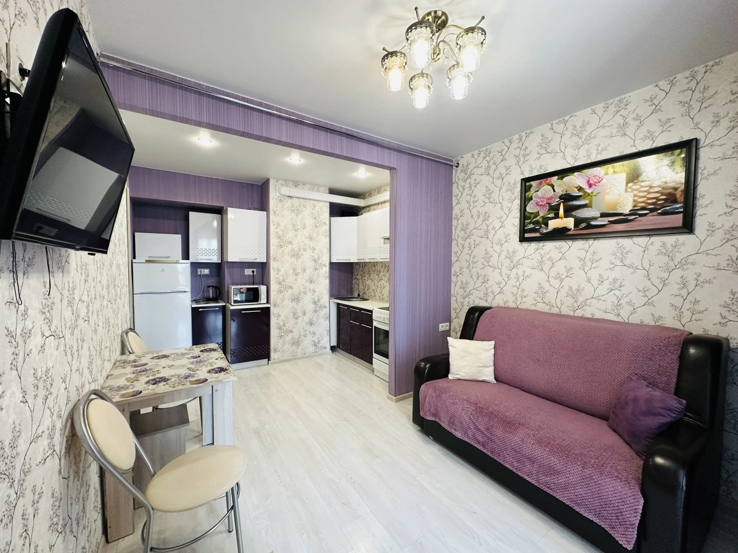 Квартира Nasutki38 Поцелуй Розы