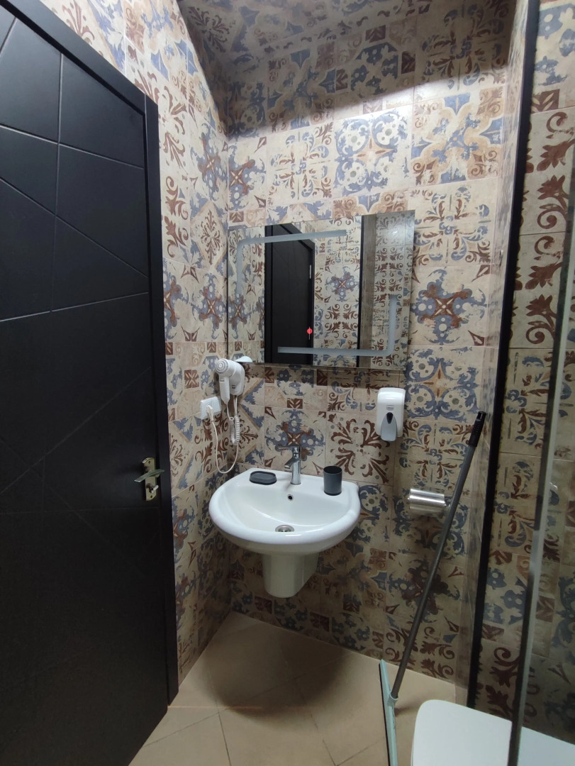 Отель TJ GARDENS