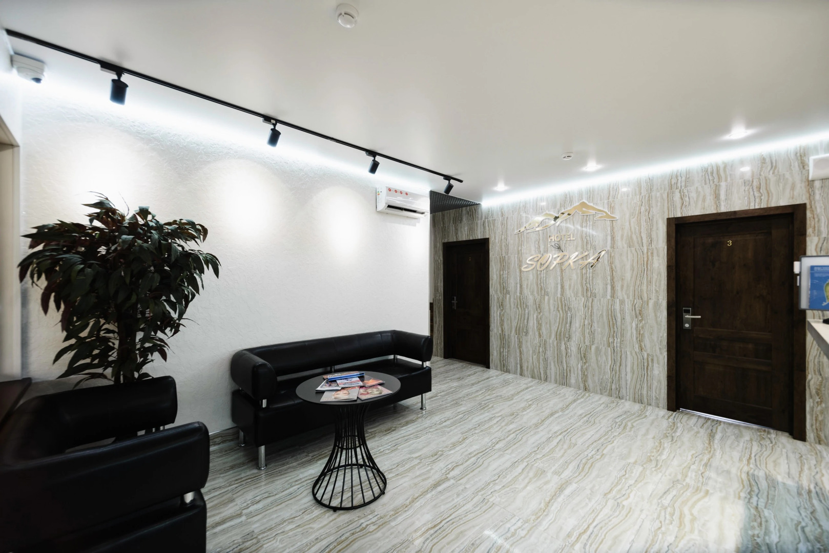 Отель SopkaHotel