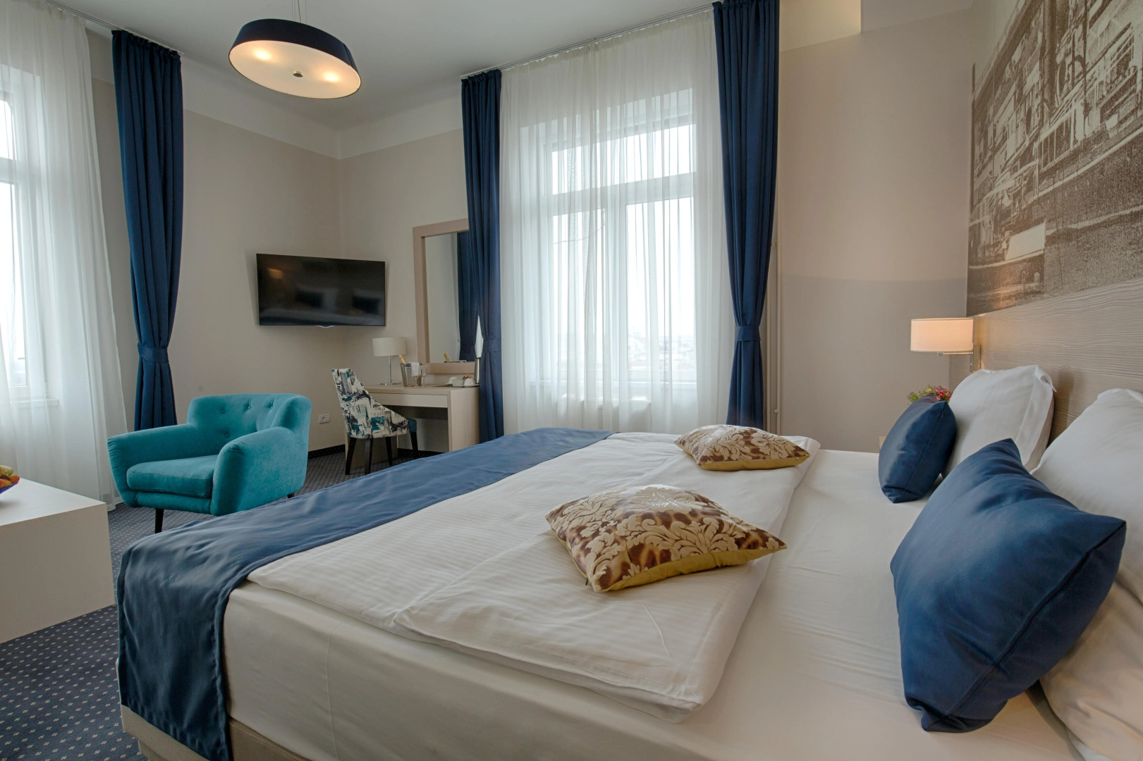 Ночлег и завтрак (B&B) Five Points Square - City Center
