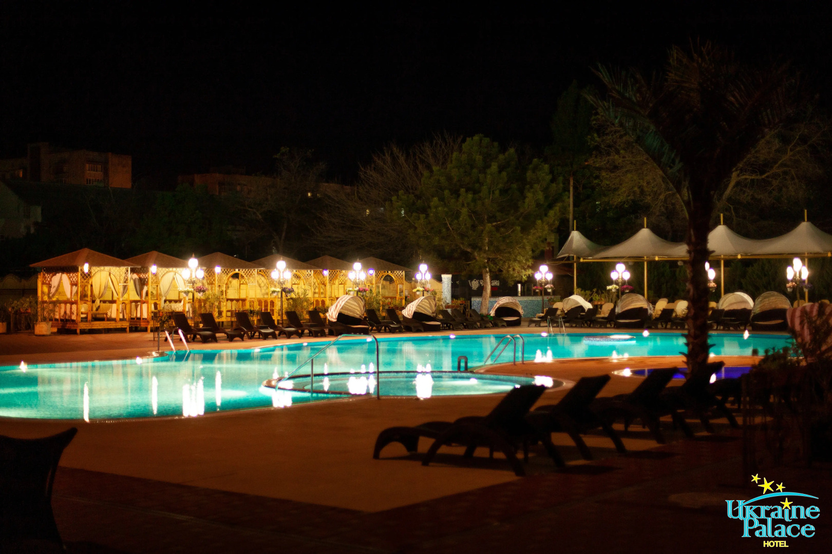 Отель Палас