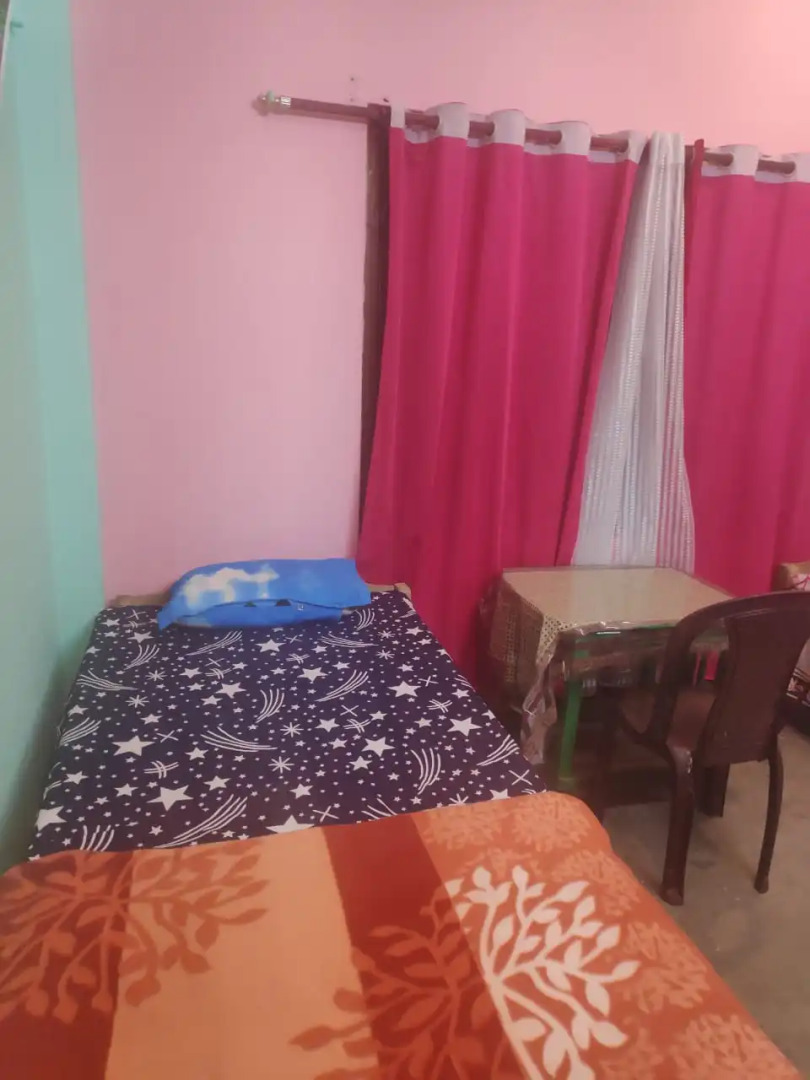 Мини-Отель Travellers Nest