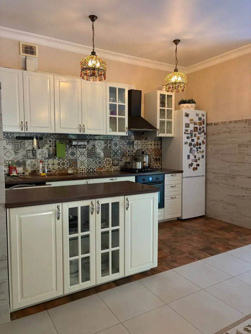 Частный дом в горах на берегу реки