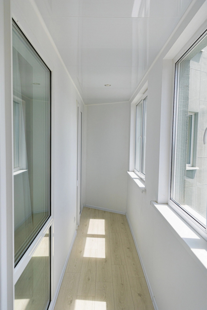 Апартаменты Современная студия на Мира 300