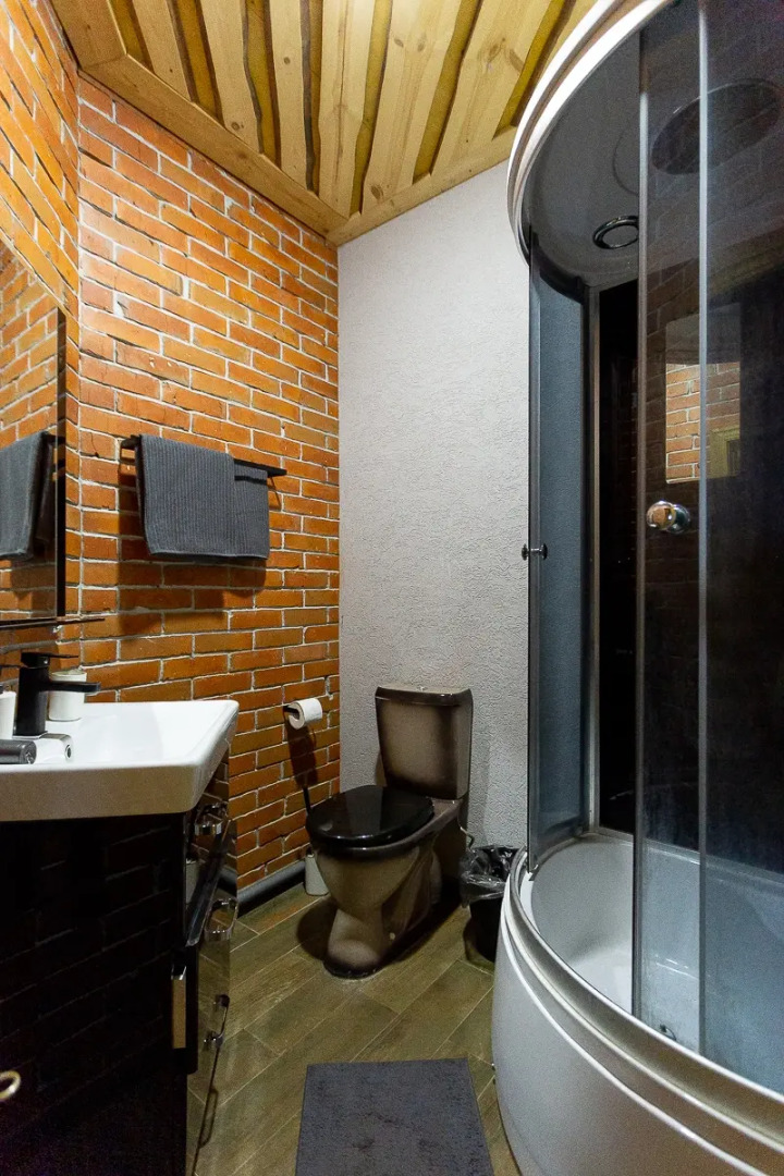 Частный дом с русской печью и баней