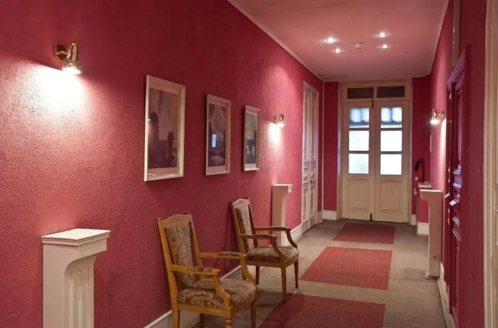 Отель Сергиевская