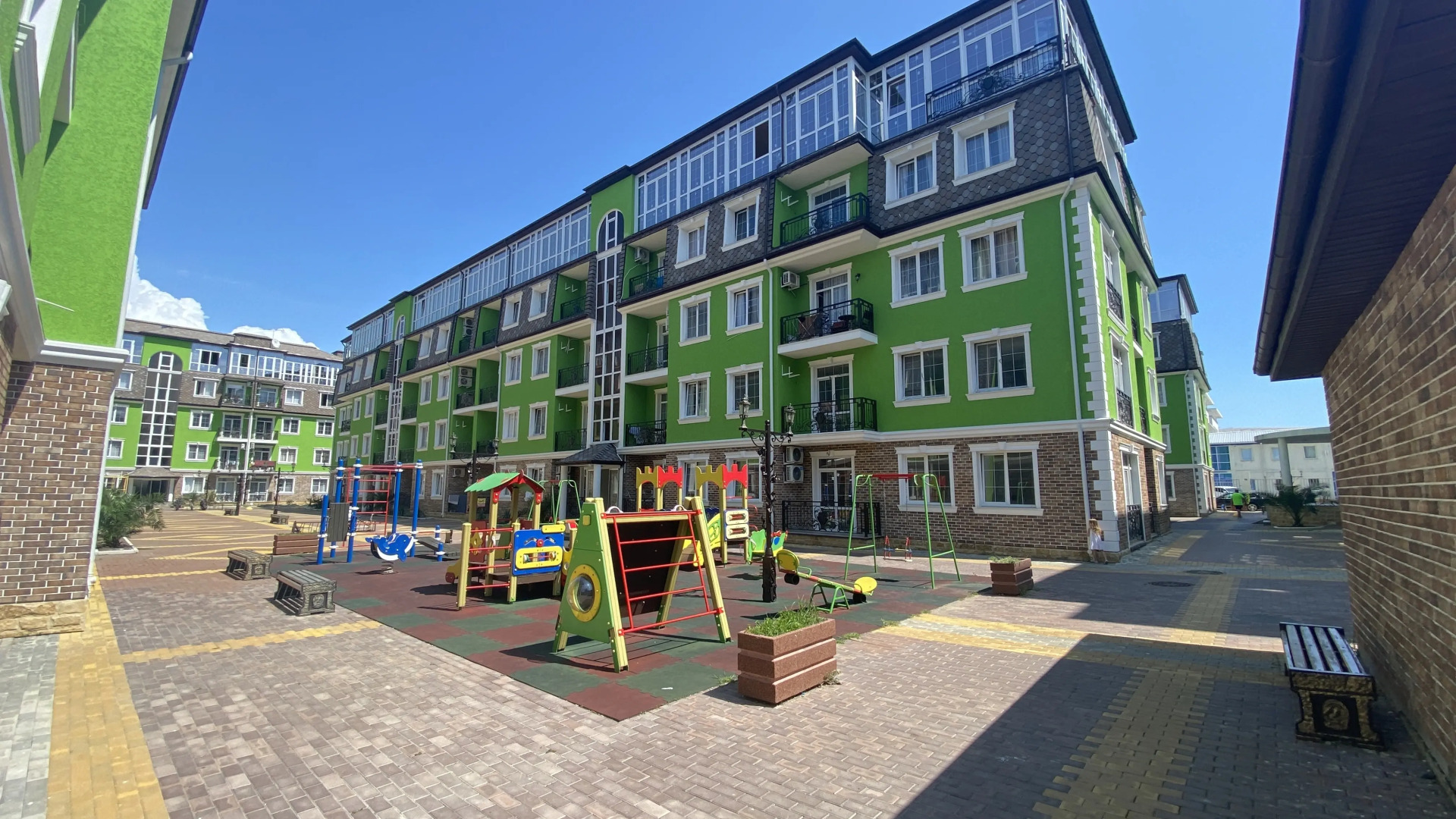 Апартаменты Арт Лайт black sea