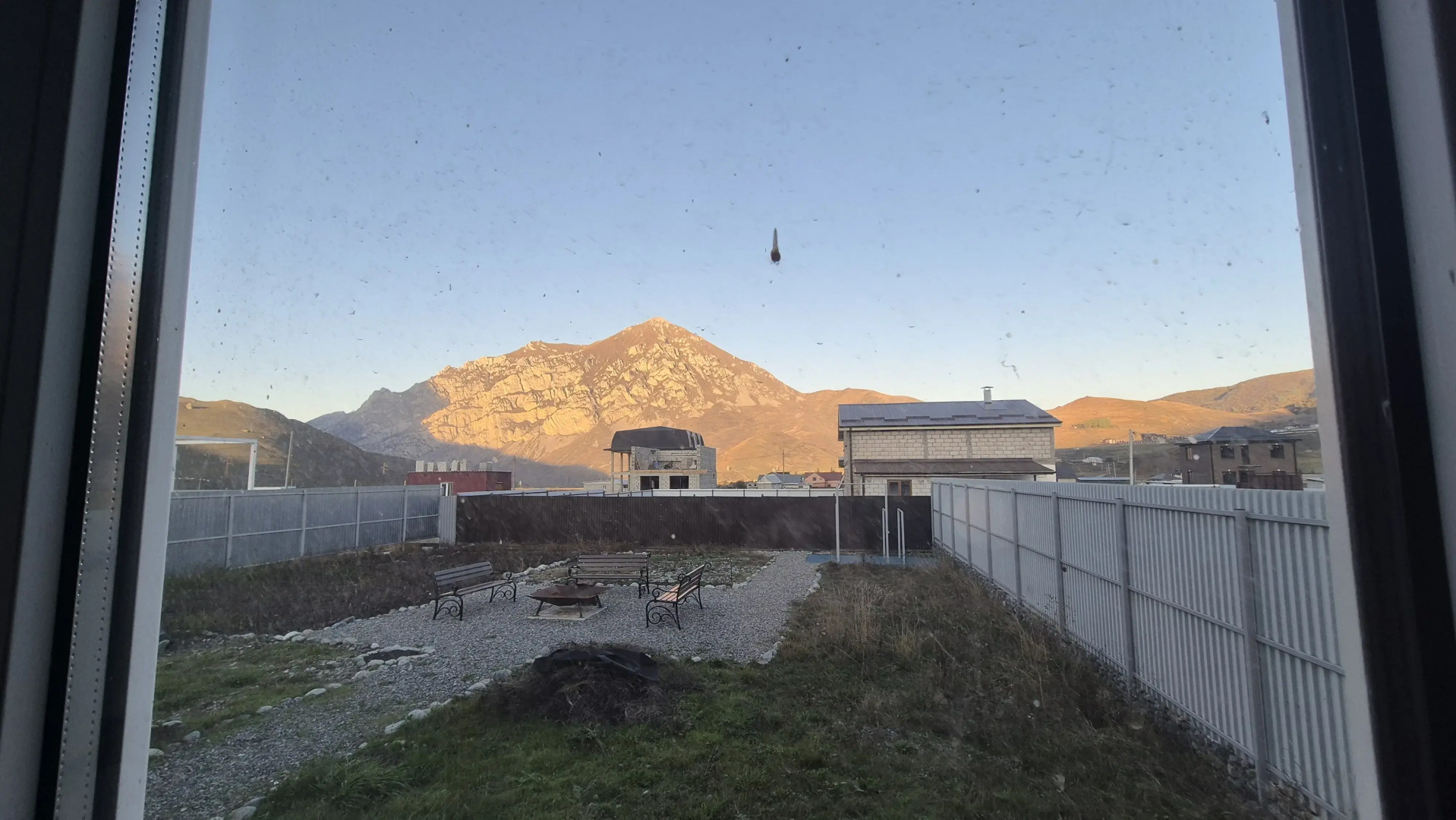 Частный дом с камином в горах