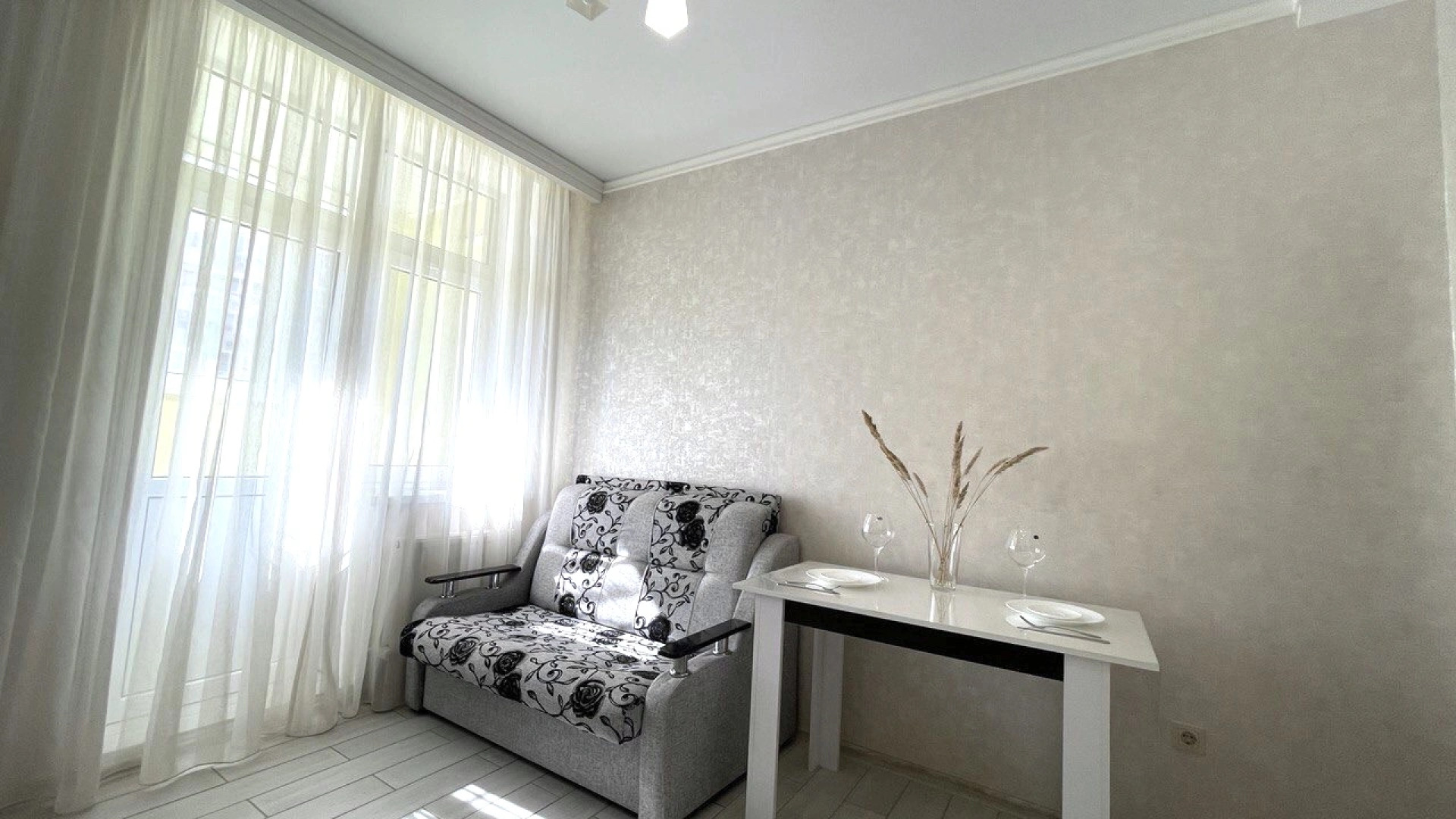 Апартаменты На Улице Героя Сарабеева 3