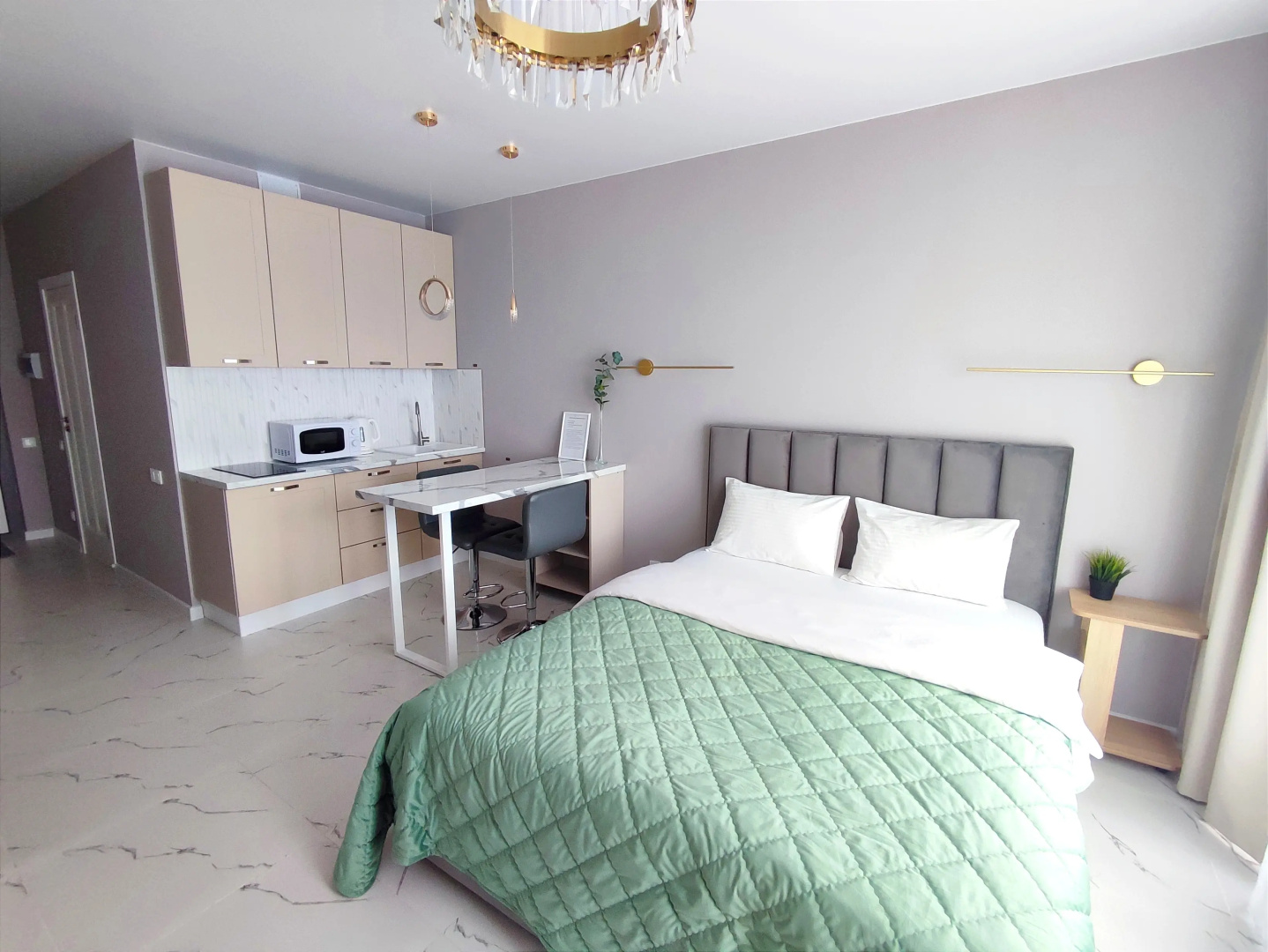 Квартира Enigma Apartments - Студия с панорамным видом в ЖК Аквамарин