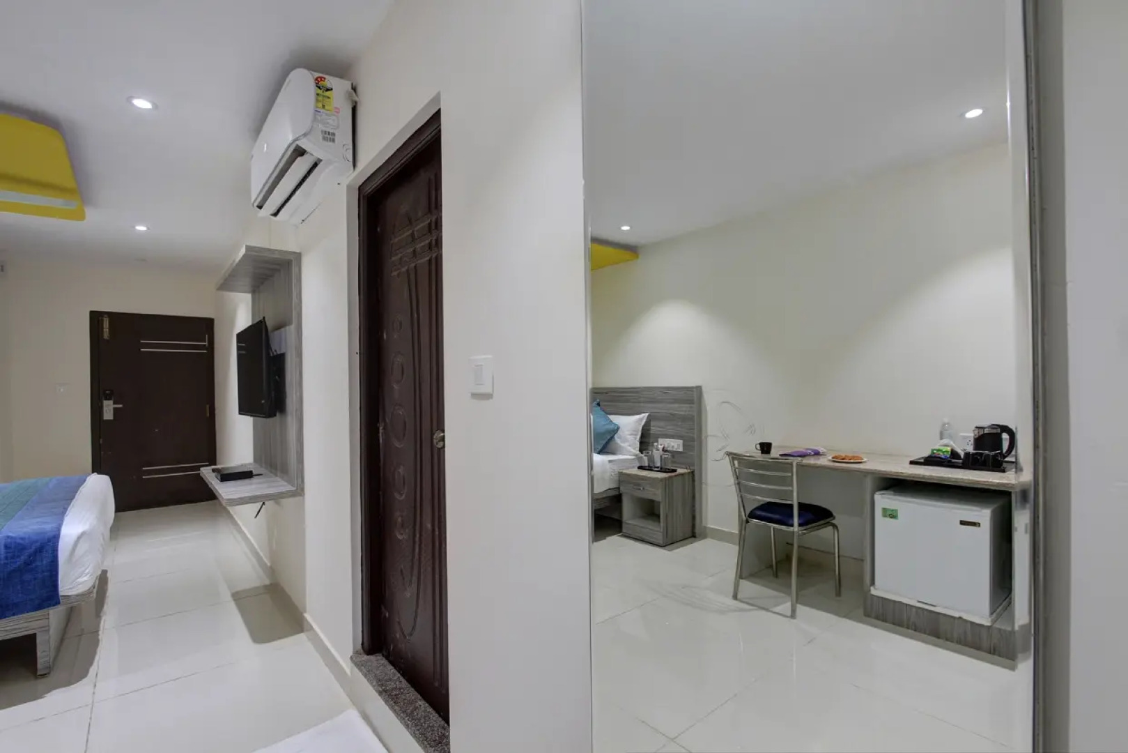 Отель Orange Suites & Inn Near Bangalore Airport