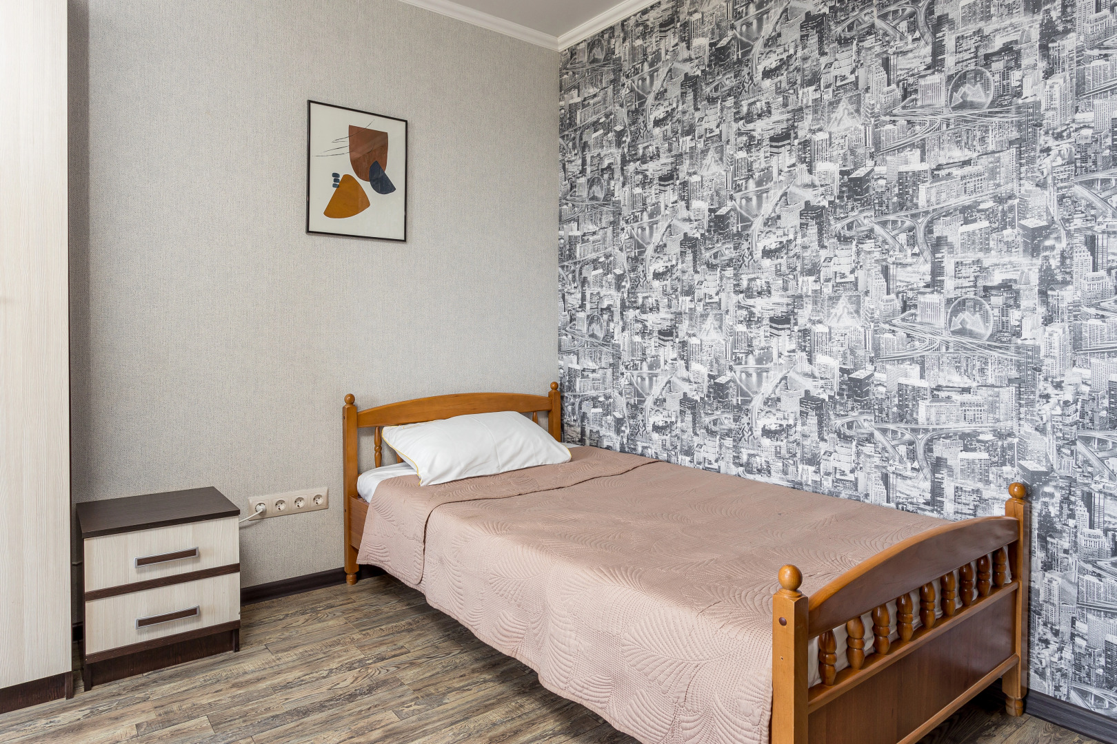 Апартаменты двухкомнатные недалеко от центра и парка