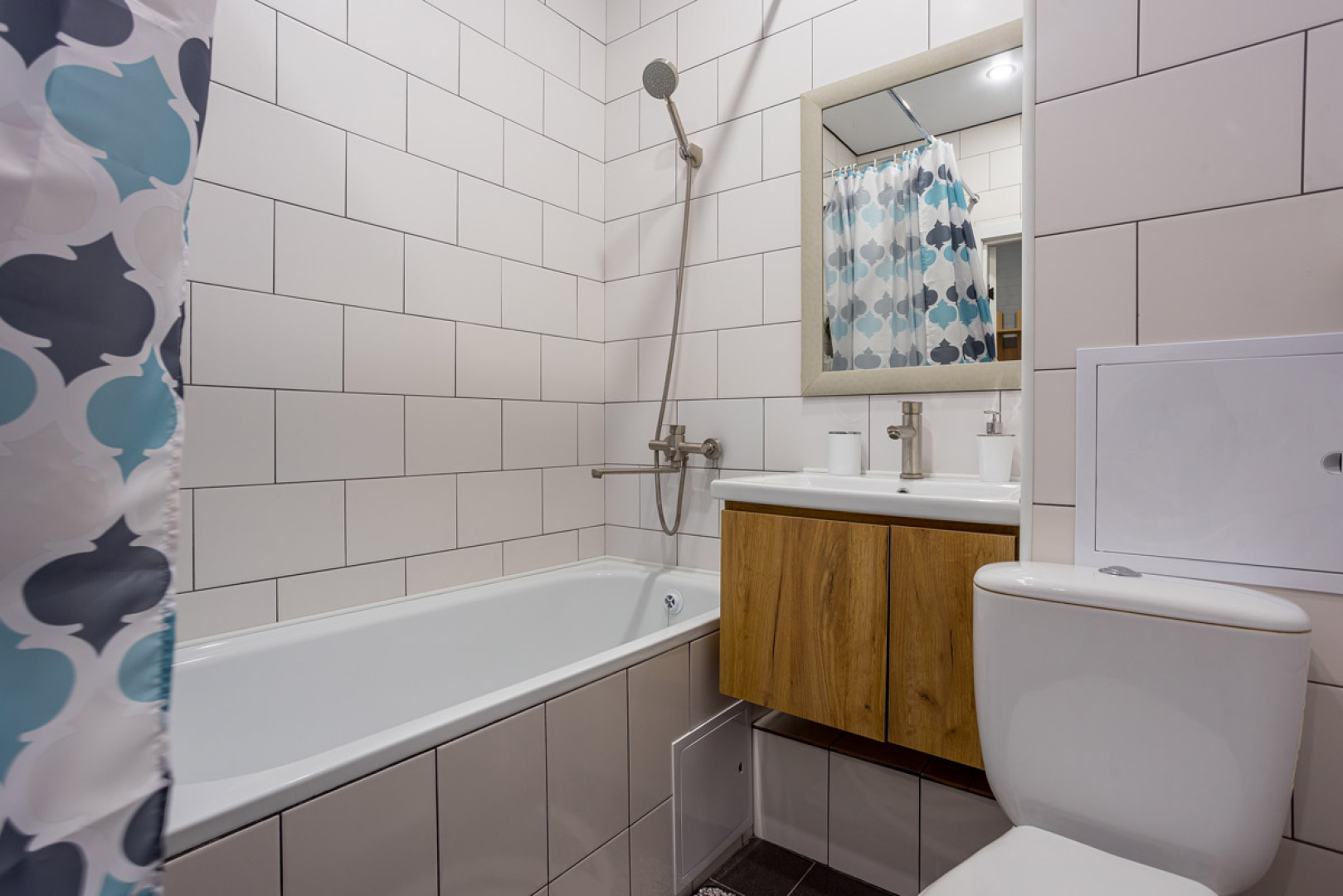 Квартира на Домбайской 10