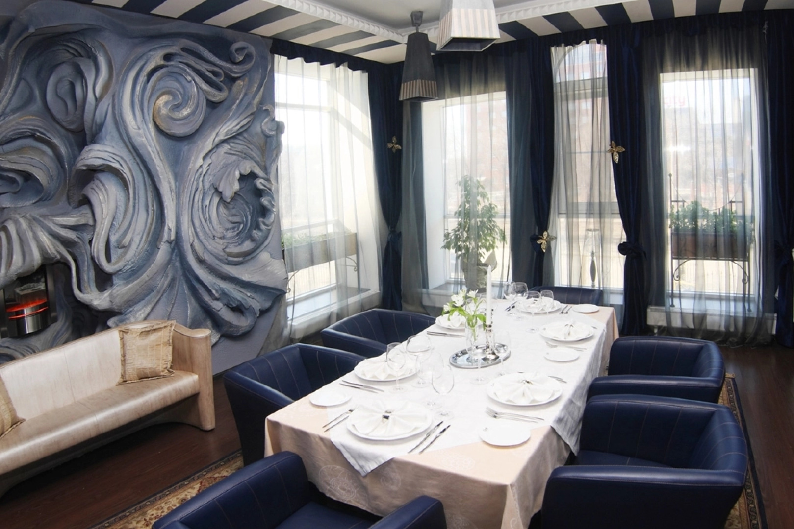 Отель Алмаз