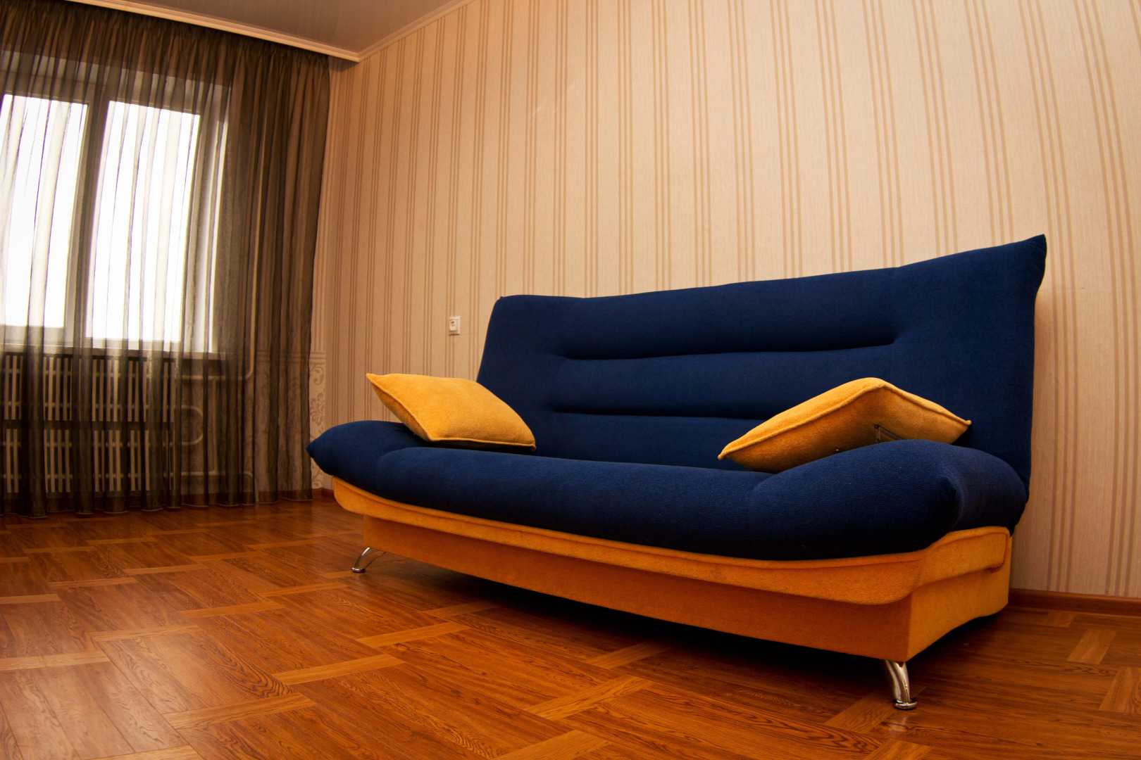 Трехкомнатные апартаменты в Старом Осколе