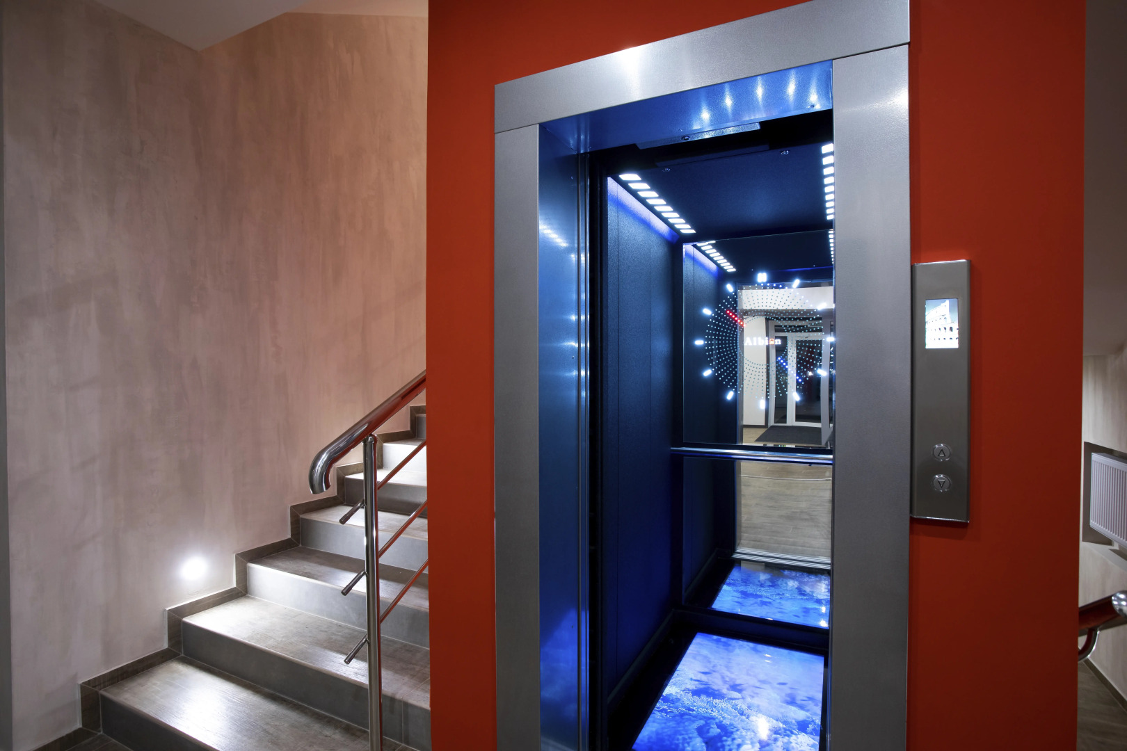 Отель Альбион