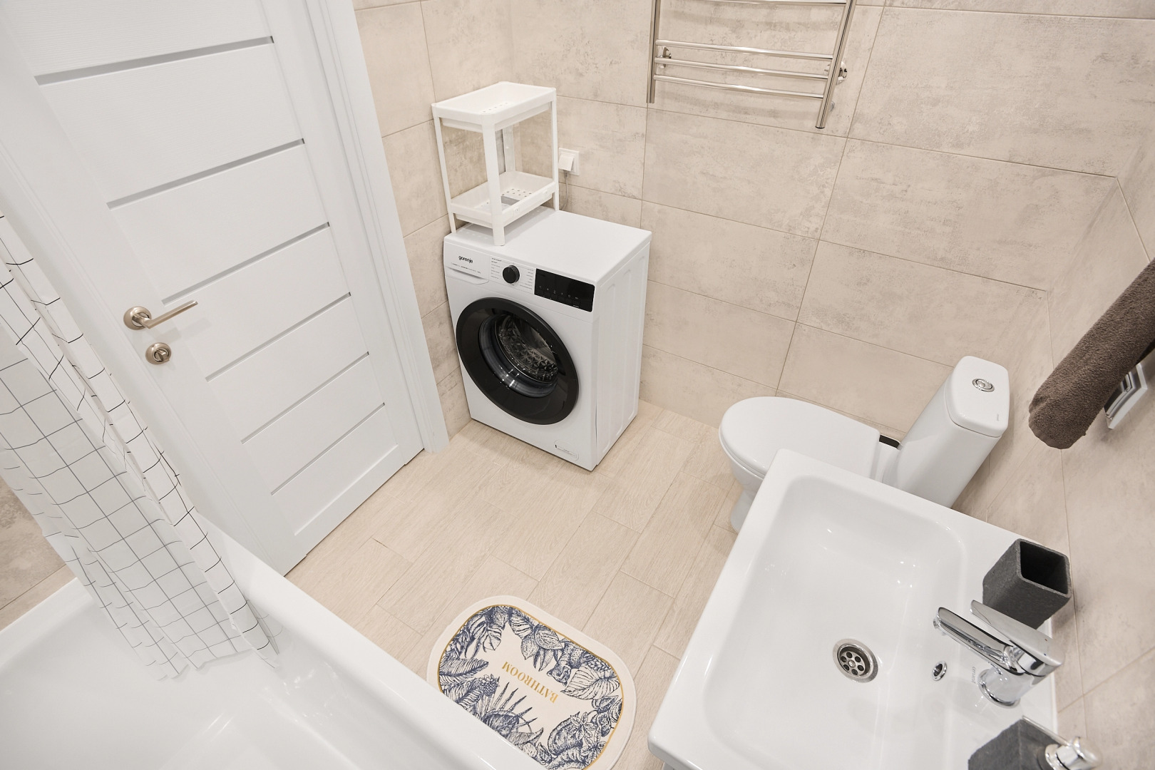 Квартира в новом доме у озера (ап. Нордикхаус 4)