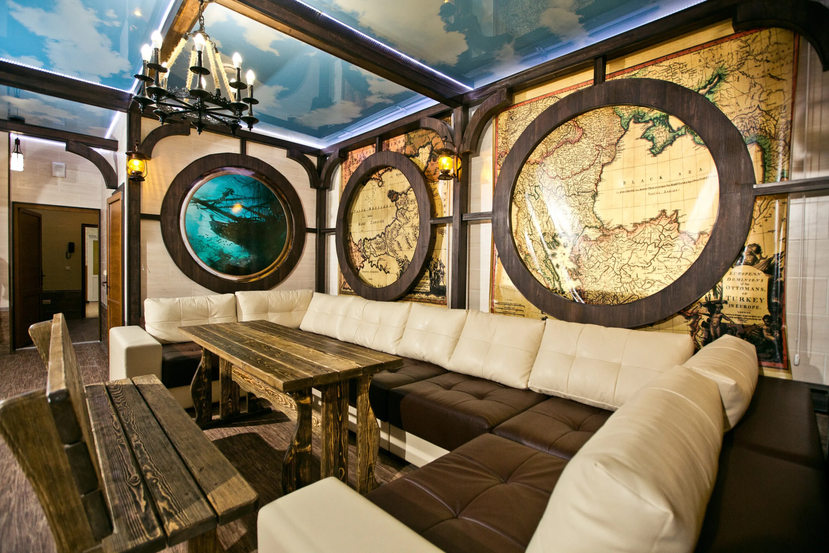 Отель Альбатрос