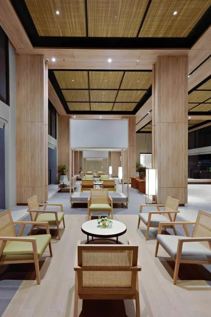 Отель Grand Aston Puncak Hotel & Resort