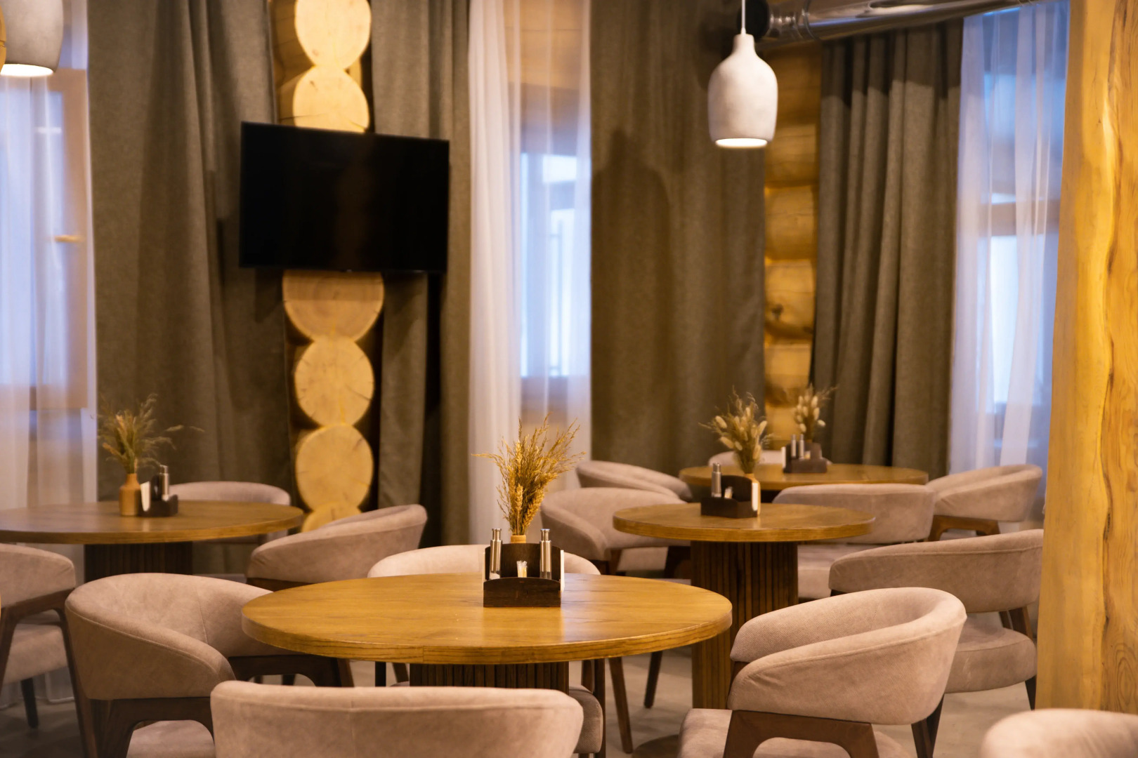 Гостиница Алатау