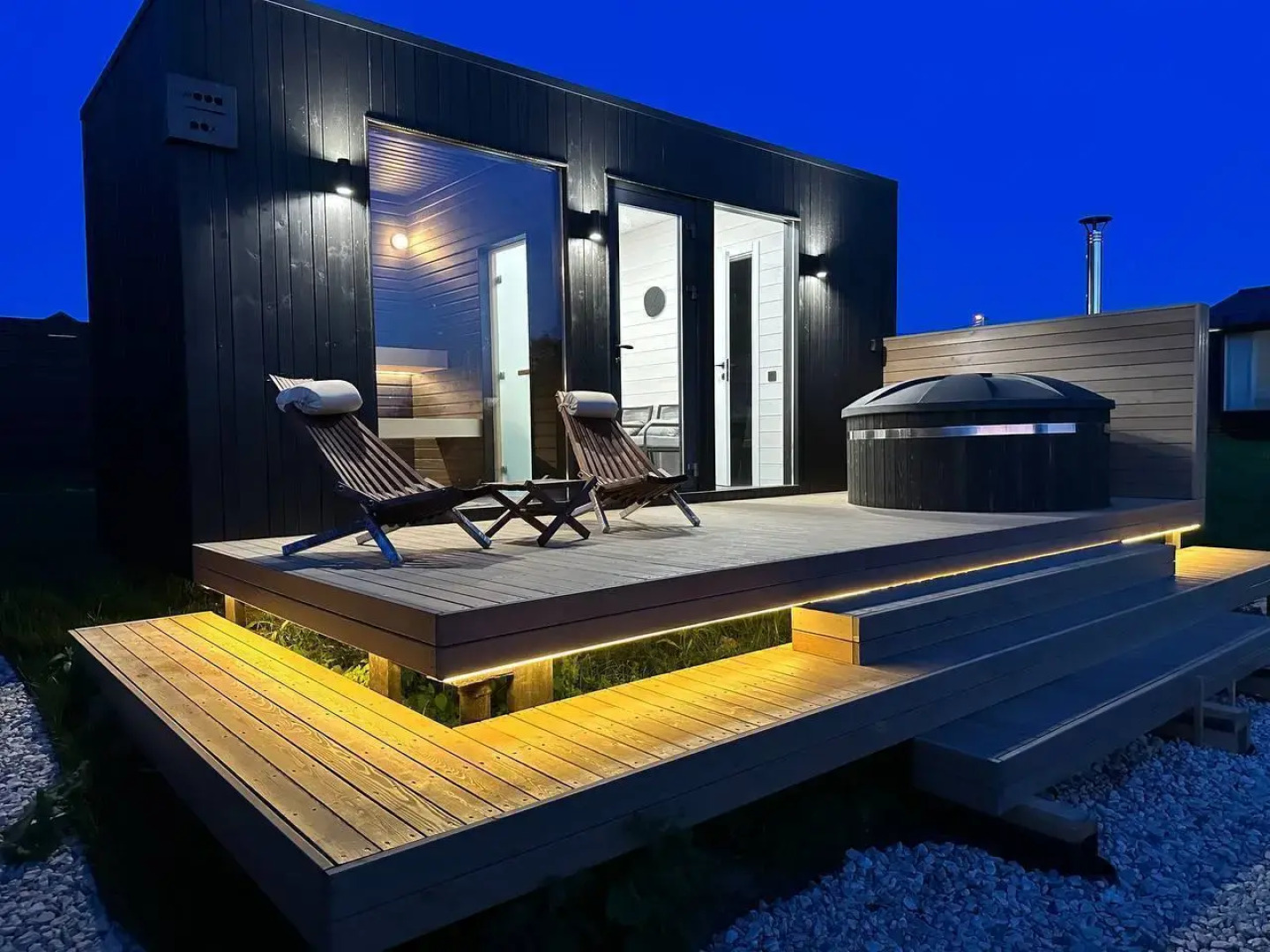 Частный Дом панорамный у леса и озера с сауной и купелью