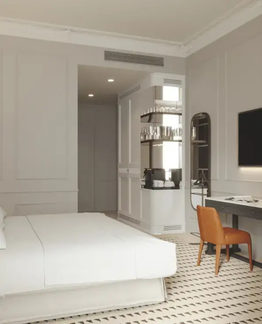 Отель The Bristol Hotel Belgrade