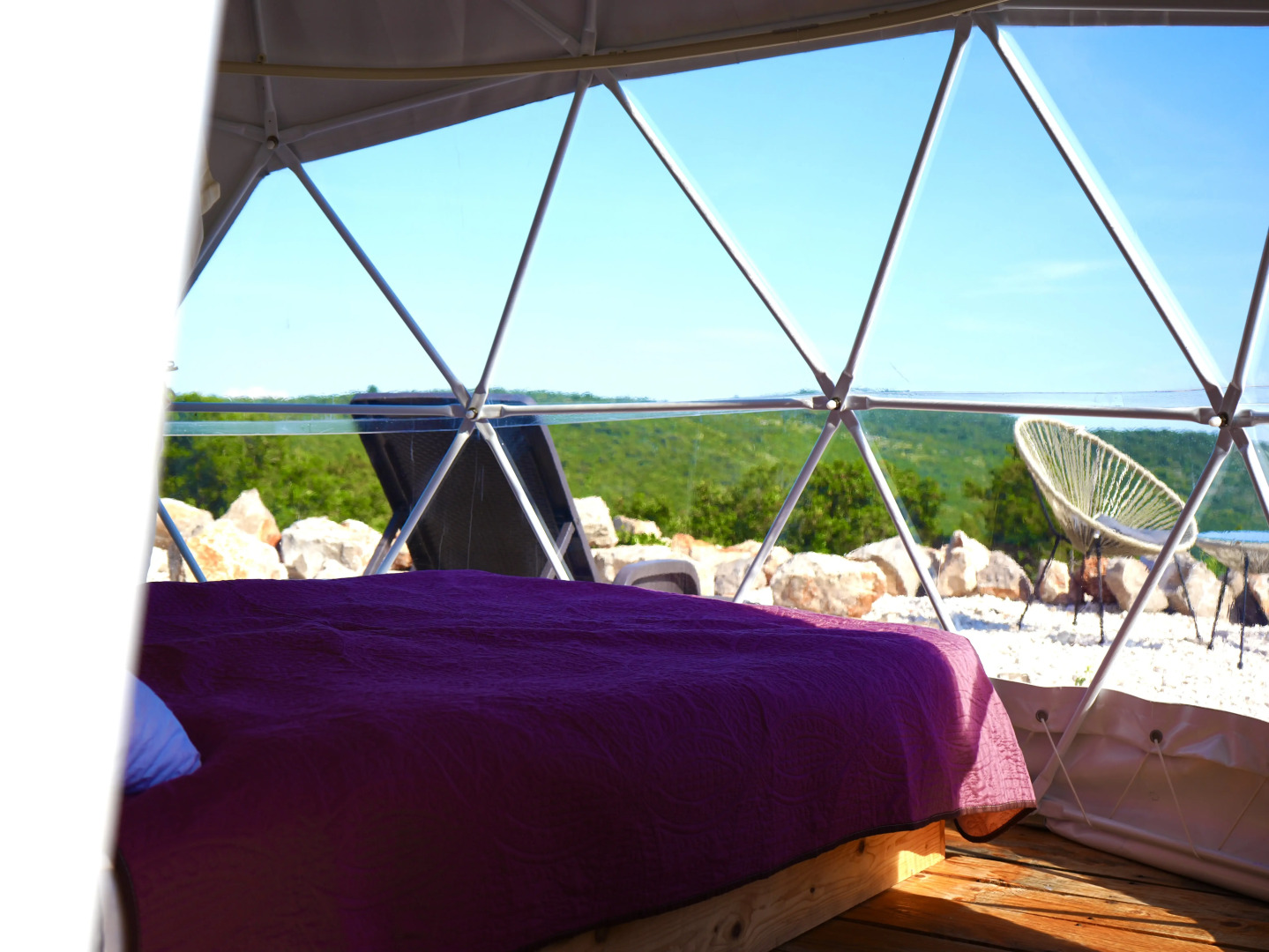 Глэмпинг ROSE (Luštica Bay)