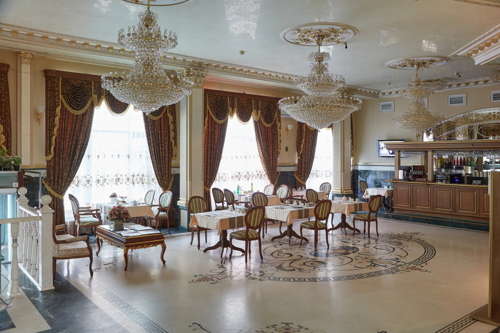 Отель Gentalion