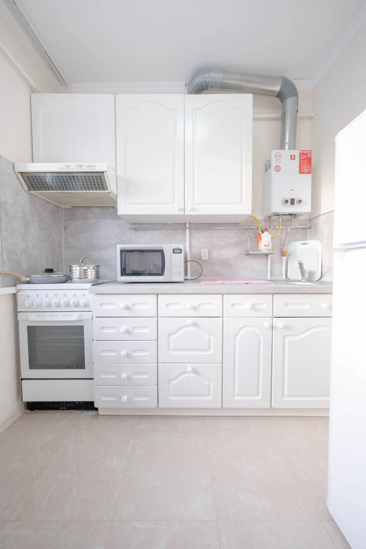 Апартаменты студия на четверых в отличном районе