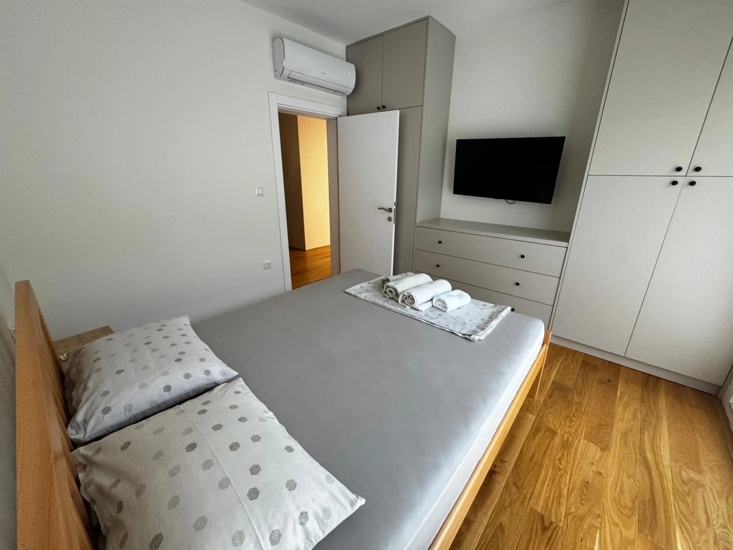 Вилла Secluded villa with swimming pool