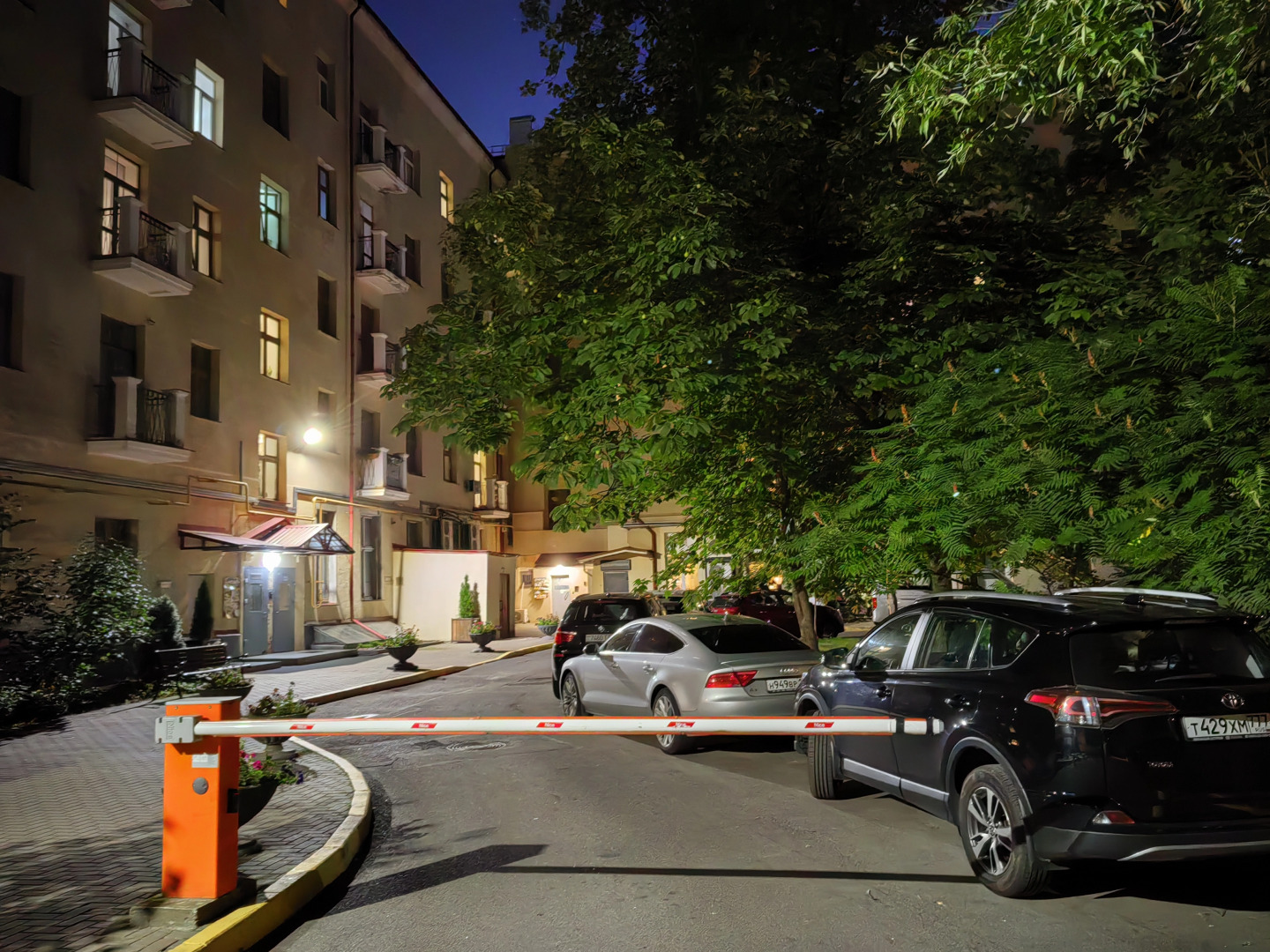 Апартаменты InterLoft 8 Old Town Free Parking Wi-Fi 100/50 Smart TV