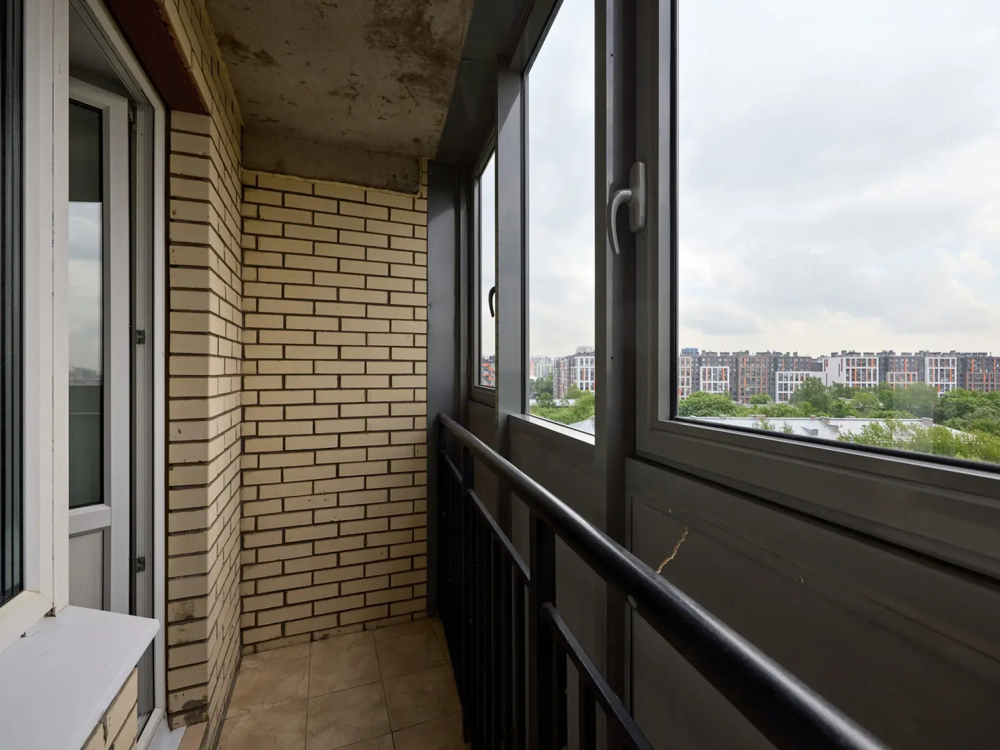 Квартира Студия Бирюза в 3 минутах пешком от метро Лесная