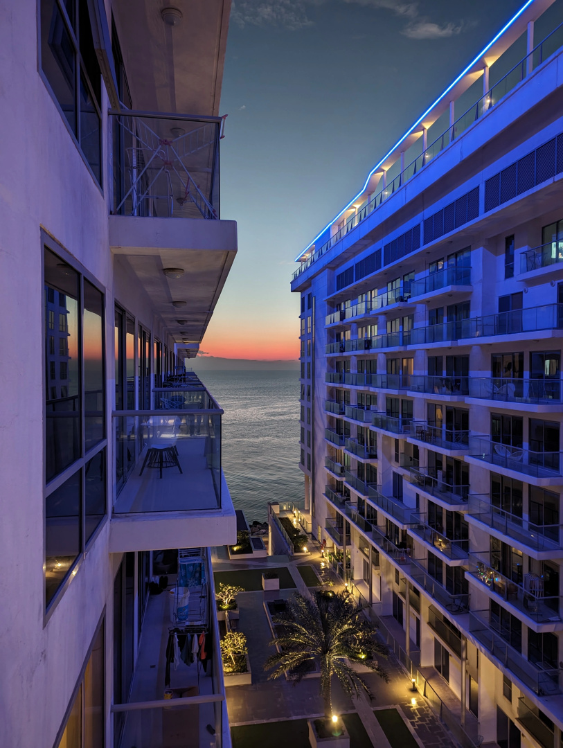 Апартаменты Luxurious Beachfront Marjan Island for Comfortable Stay
