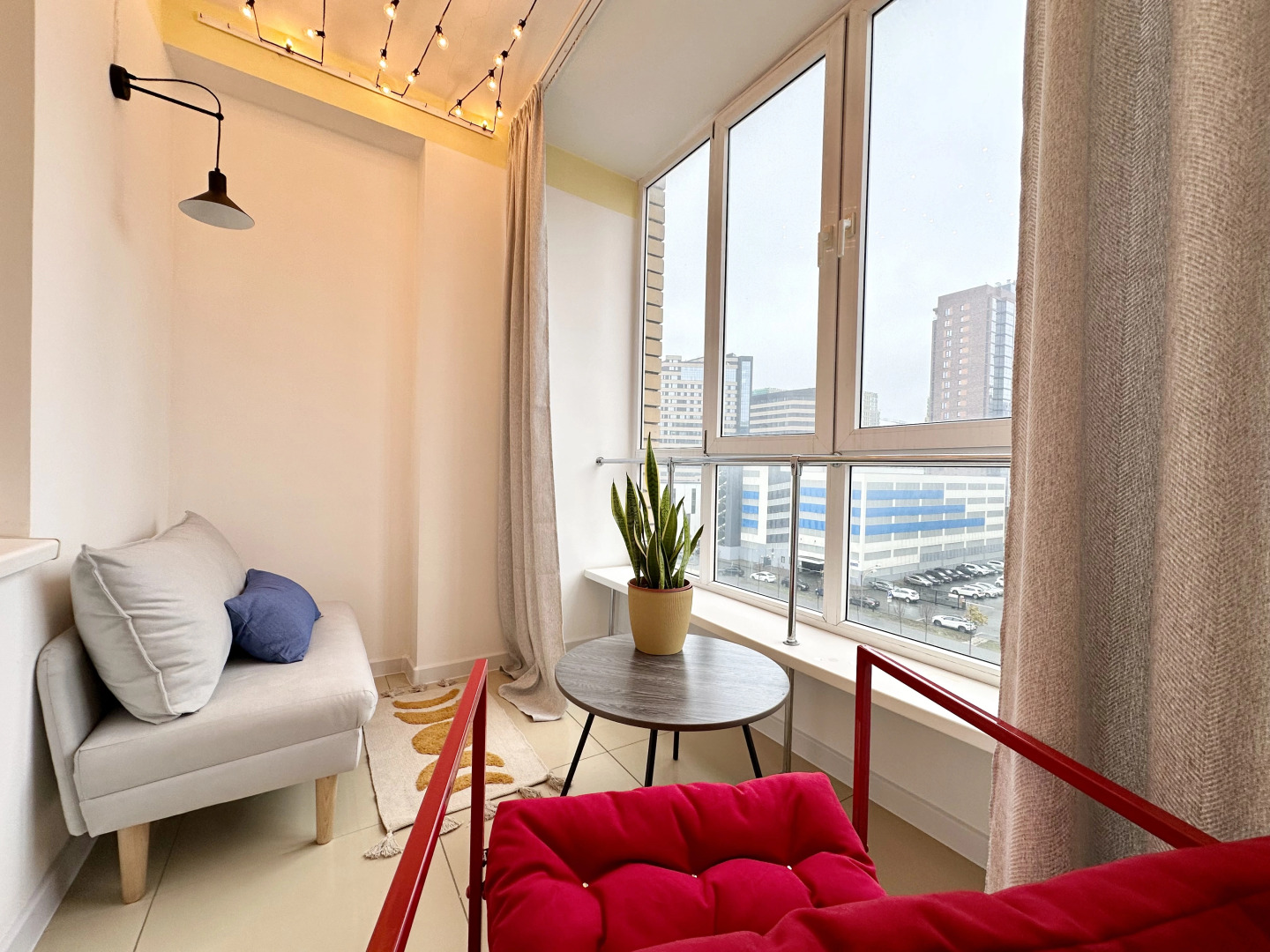 Апартаменты Happy Cube Большая Студия у Аквапарка и Ак Барс Арены