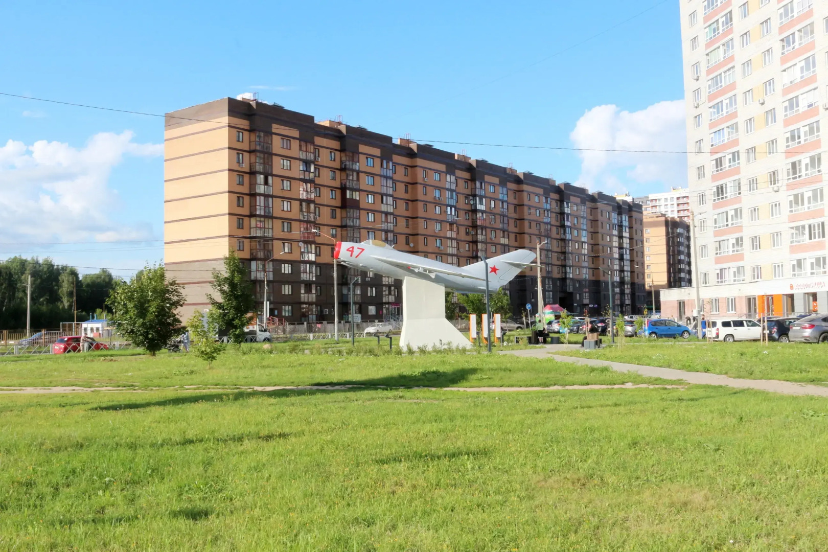 Квартира NiceAparts Евротрешка на Бурмакинской 7