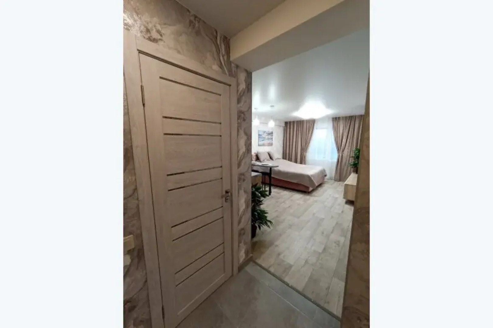 Апартаменты современные сети «Все в гости» в микрорайоне Видный на 3 этаже