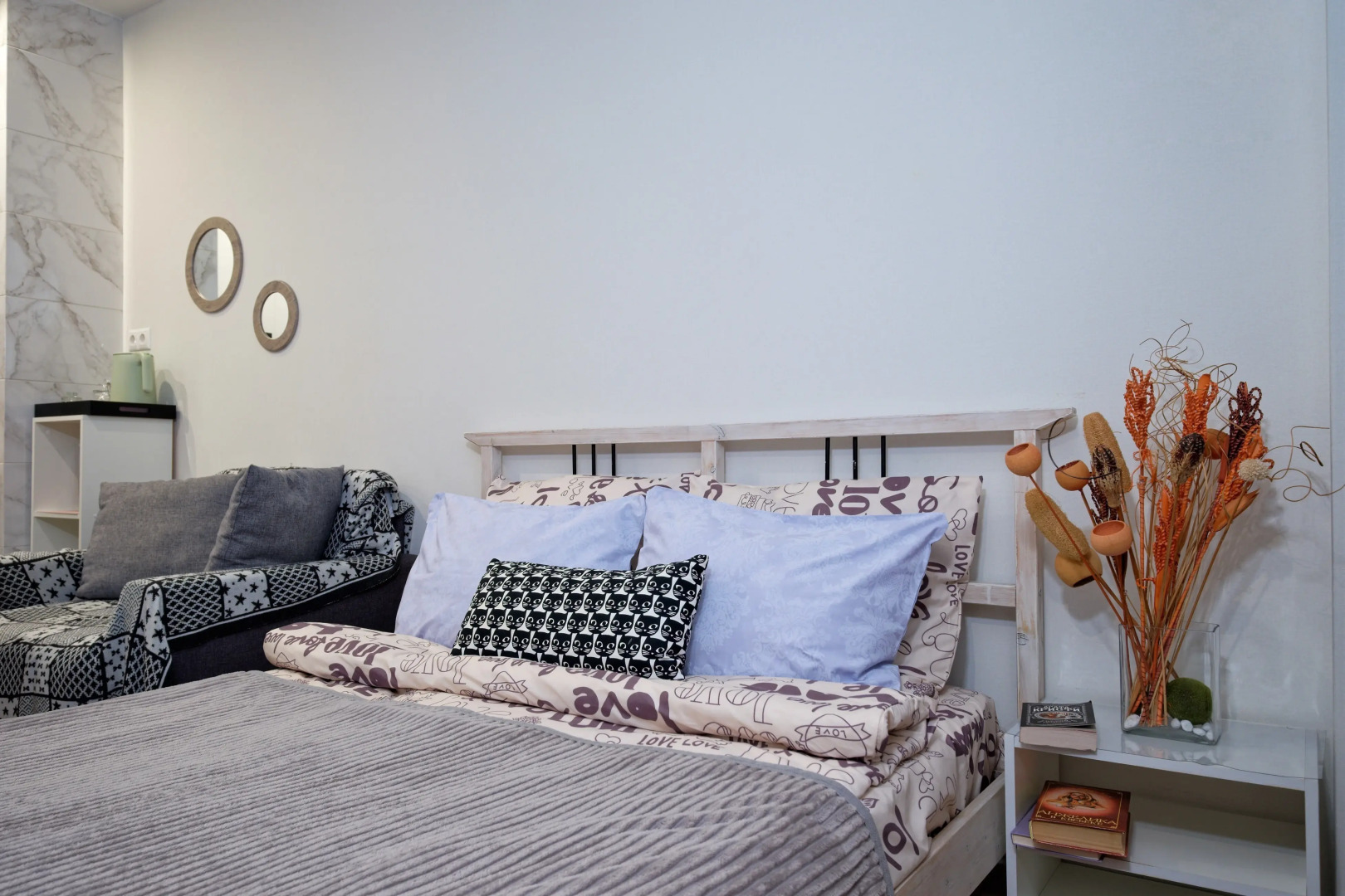 Квартира на Сургутском Проезде 1к1