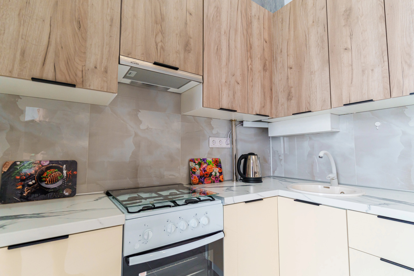 Апартаменты в центре Новороссийска от LetoApart 1