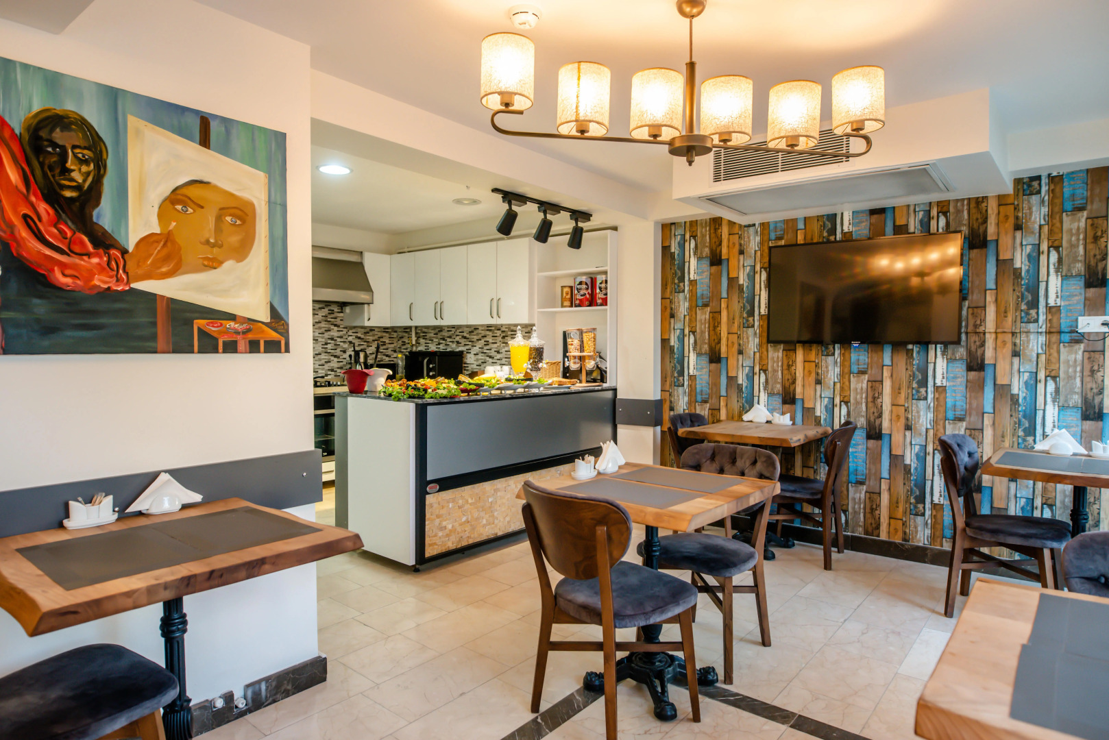 Отель The Camelot