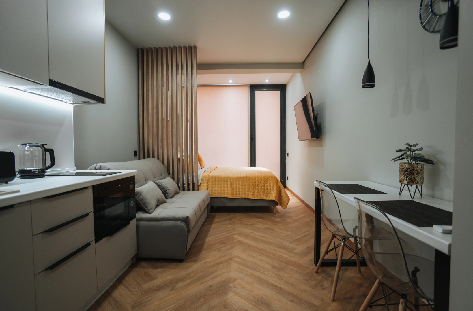 Апартаменты в Сочи центр Хосты с видом на море АК Горка