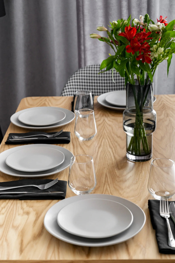 Квартира с Дизайнерским Интерьером с Террасой на Берегу Невы