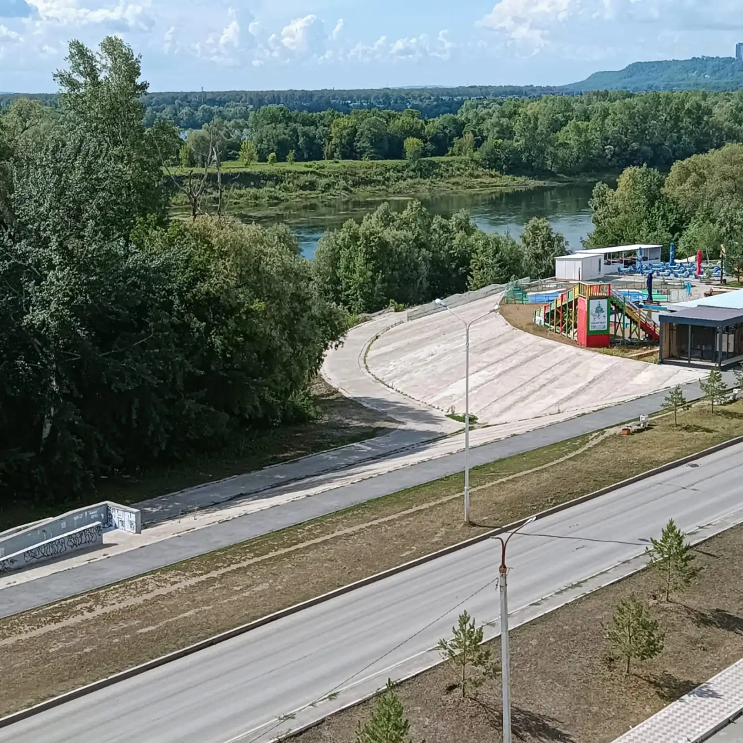 Квартира с Видом на Реку